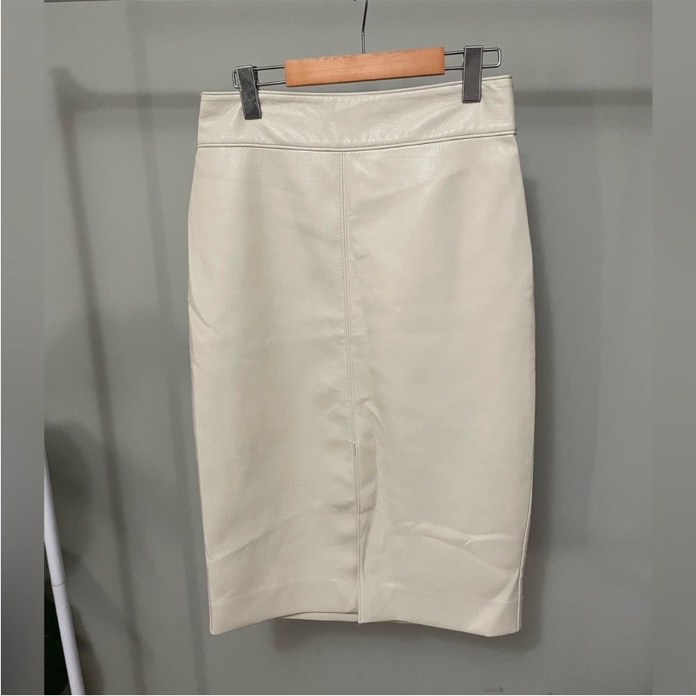 Aritzia Babaton Pegu Skirt Ivory Size 6-8